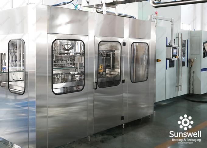 Chaîne de production de Combiblock/usine de mise en bouteilles de capsulage remplissantes de soufflement aseptiques