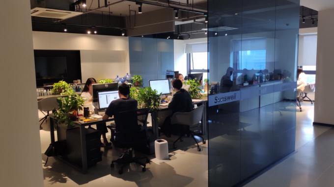 Machines de remplissage de boissons gazeuses rotatives à performance stable 5